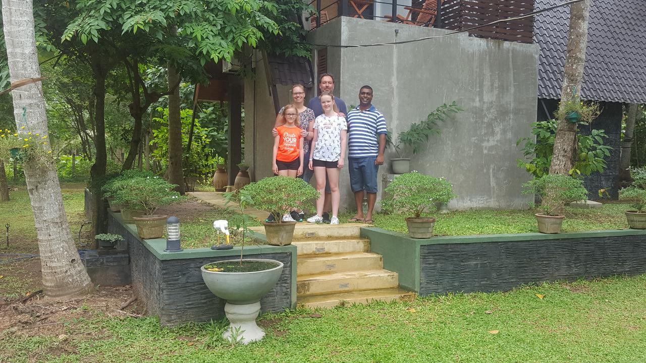 Elegant Hamlets Home Stay Chilaw Luaran gambar